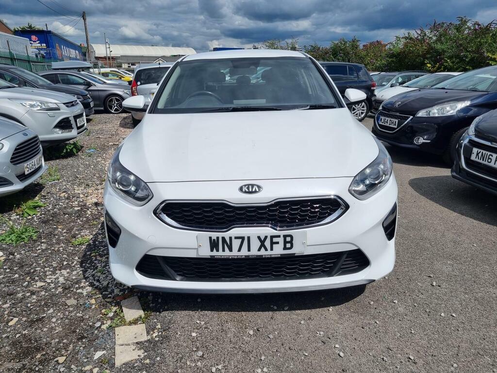 Kia Ceed 1.6 Crdi Mhev 2 Nav Euro 6 Ss WN71XFB White #4