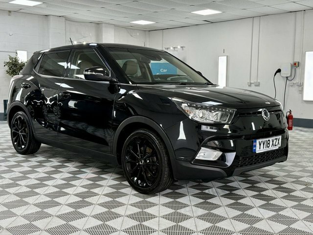 SsangYong Tivoli 2018 1.6 E-xgi Elx Suv Euro 6 S Black
