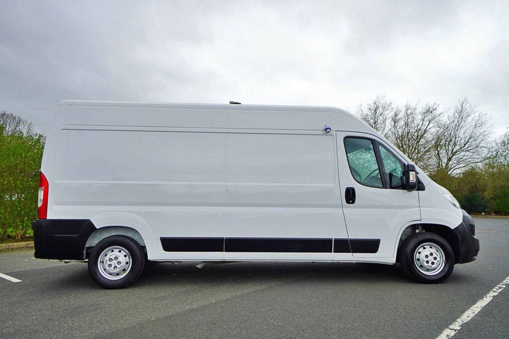 Citroen Relay 35 L3h2 Enterprise Blue Hdi Fridge Van With Standb PJ22LFO White #4