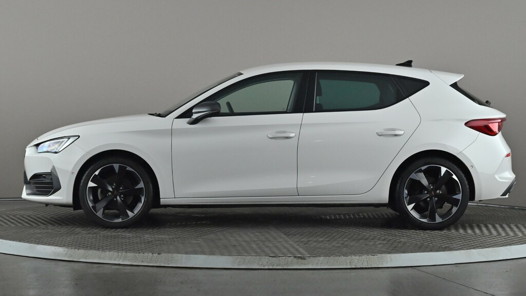 Cupra Leon 1.5 Tsi V1 YK73JRG White #3