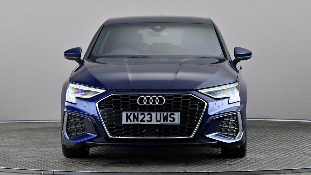 Audi A3 35 Tfsi S Line S Tronic KN23UWS Blue #2