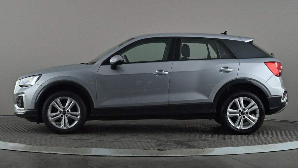Audi Q2 35 Tfsi Sport S Tronic LP72OVY Silver #3