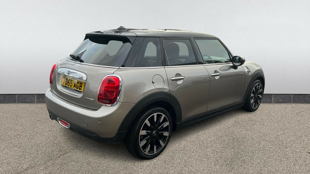 Mini Hatch 1.5 Cooper Exclusive II YD69AGB Silver #6