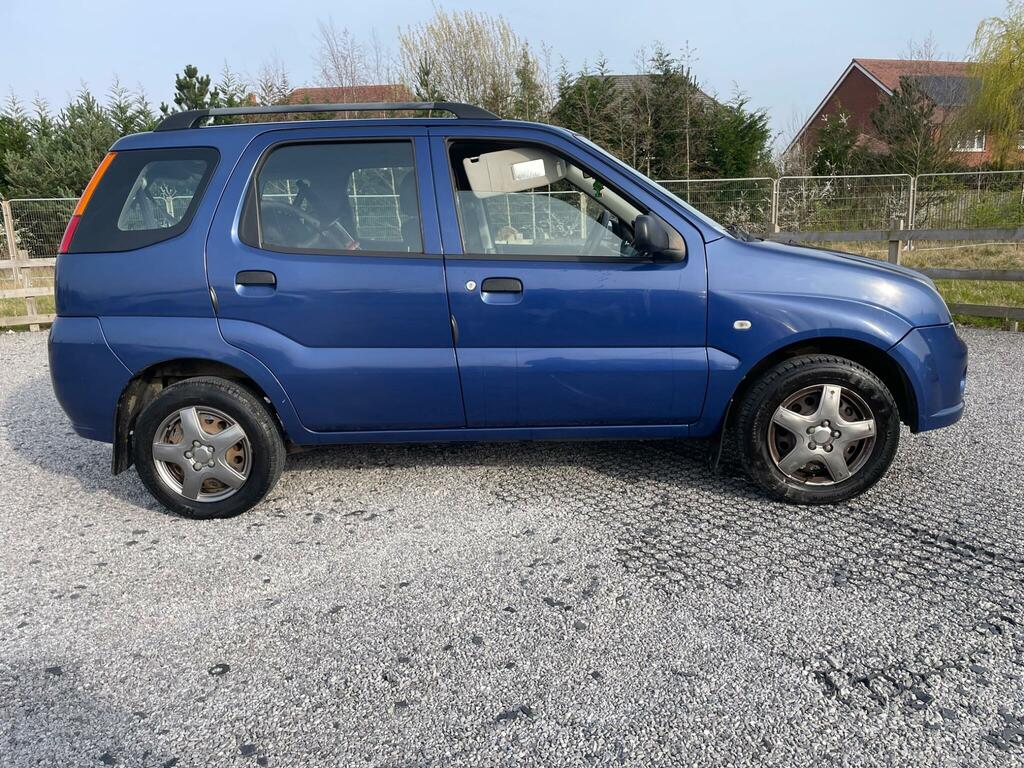 Suzuki Ignis Gl Silver #6