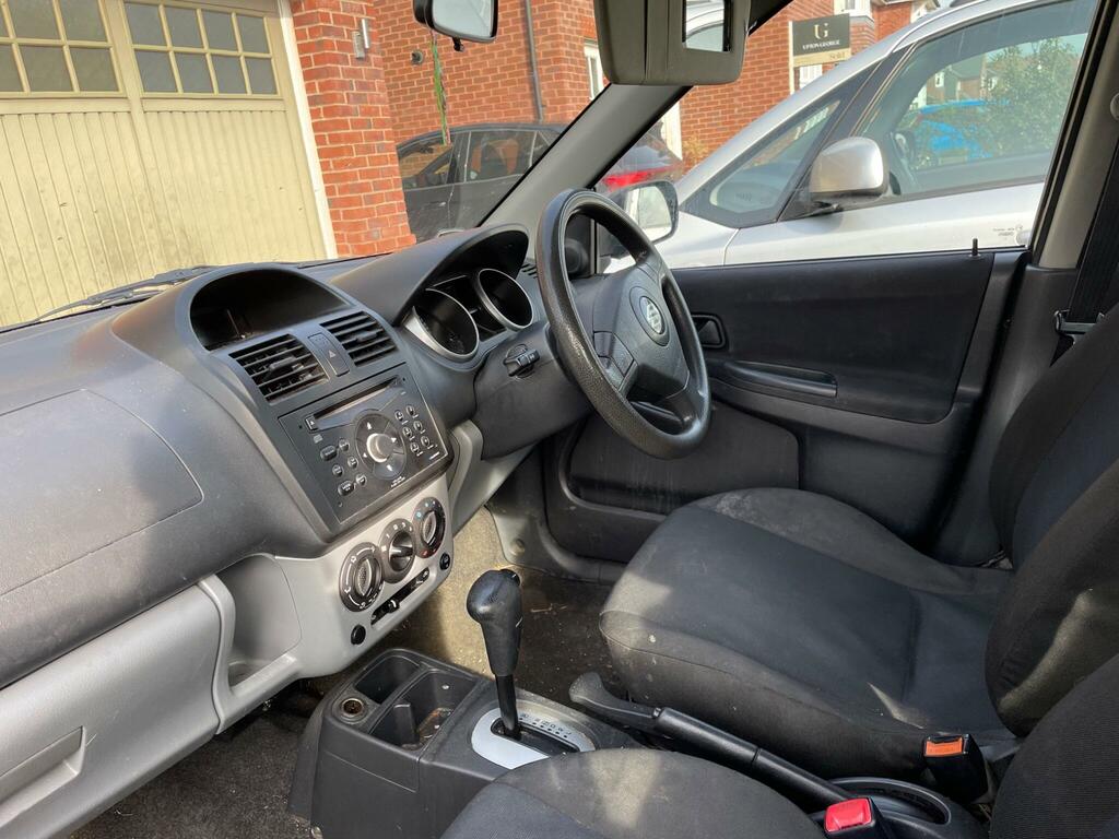 Suzuki Ignis Gl Silver #7