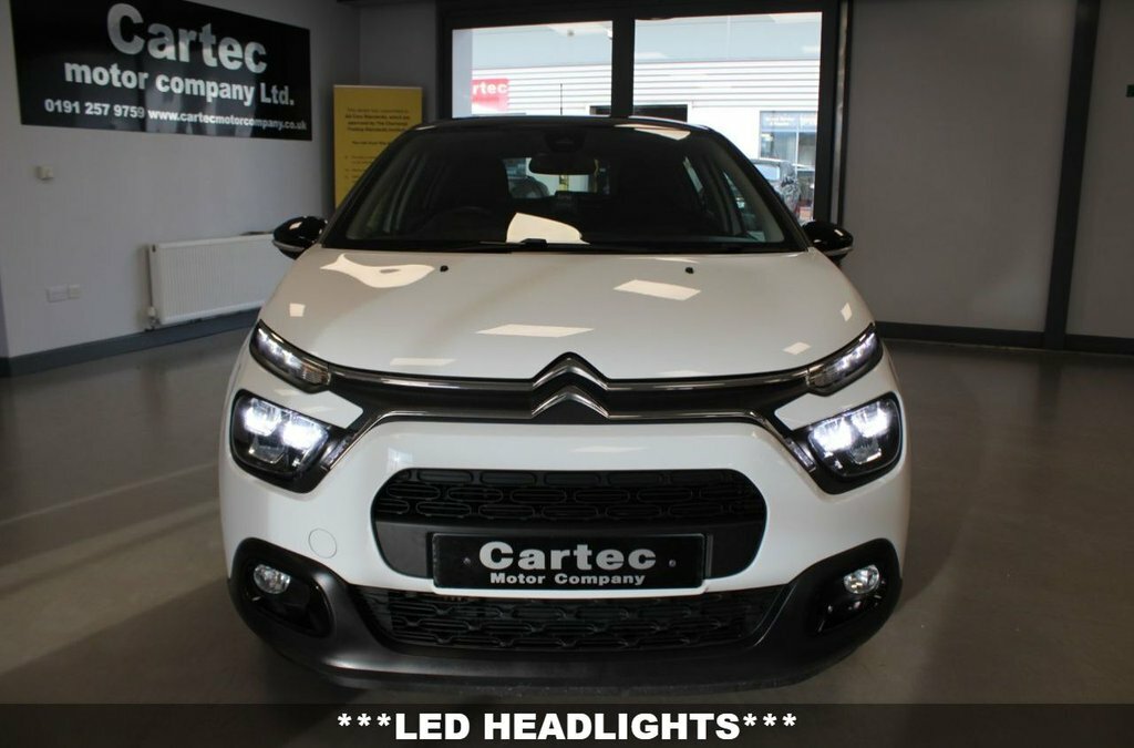 Citroen C3 1.5L Shine Plus White #2