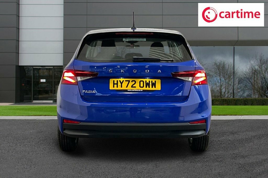 Skoda Fabia 1L Se Comfort HY72OWW Blue #5