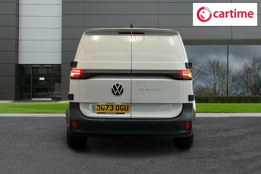 Volkswagen ID.Buzz Mpv DG73OGU White #5