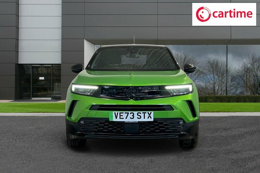 Vauxhall Mokka-e Suv VE73STX Green #4