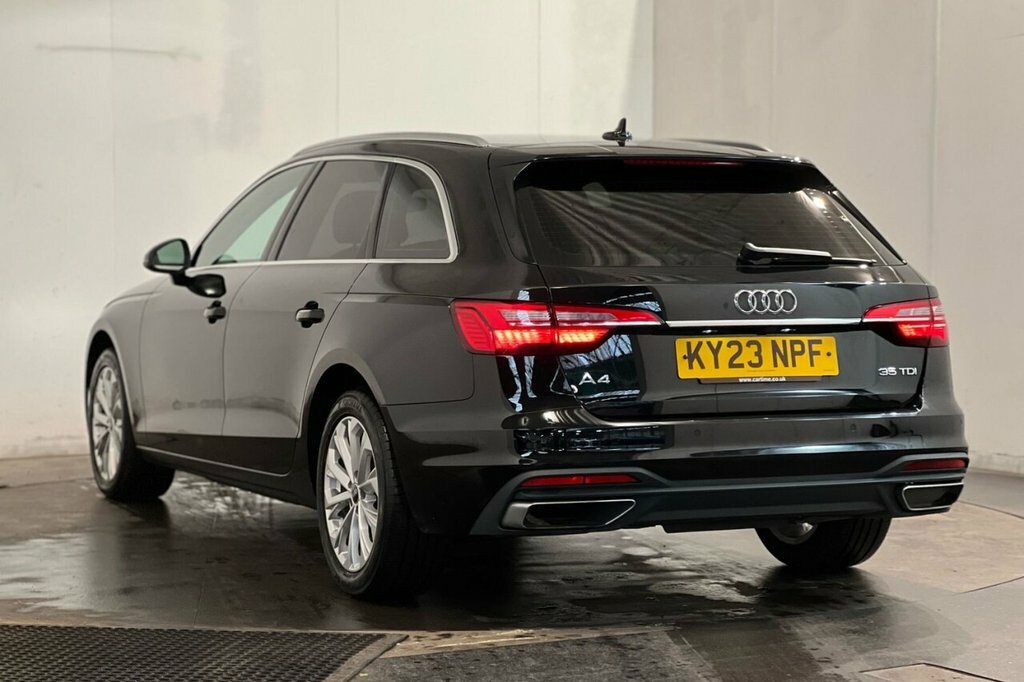 Audi A4 Avant 2L Technik KY23NPF Black #4