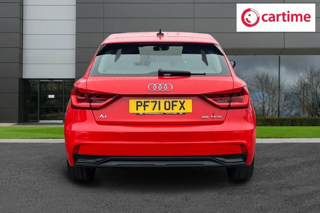Audi A1 1L Sport PF71OFX Red #5