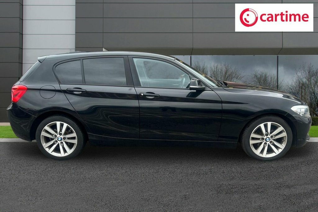 BMW 1 Series 1.5L Sport YH69YCG Black #2