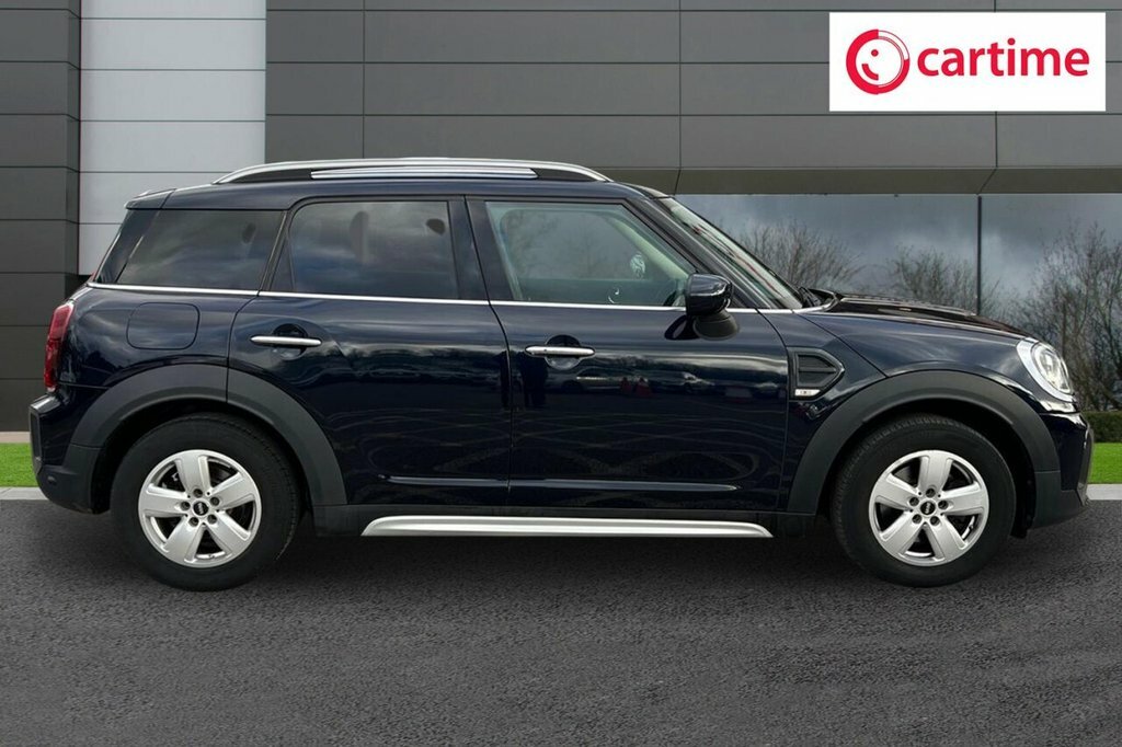 Mini Countryman 1.5L Cooper Classic LA72NNF Black #2