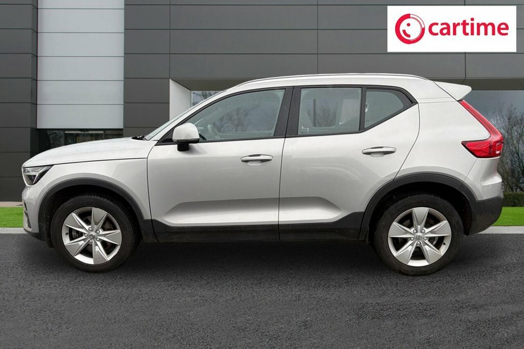 Volvo XC40 2L Core MT72FHZ Silver #3