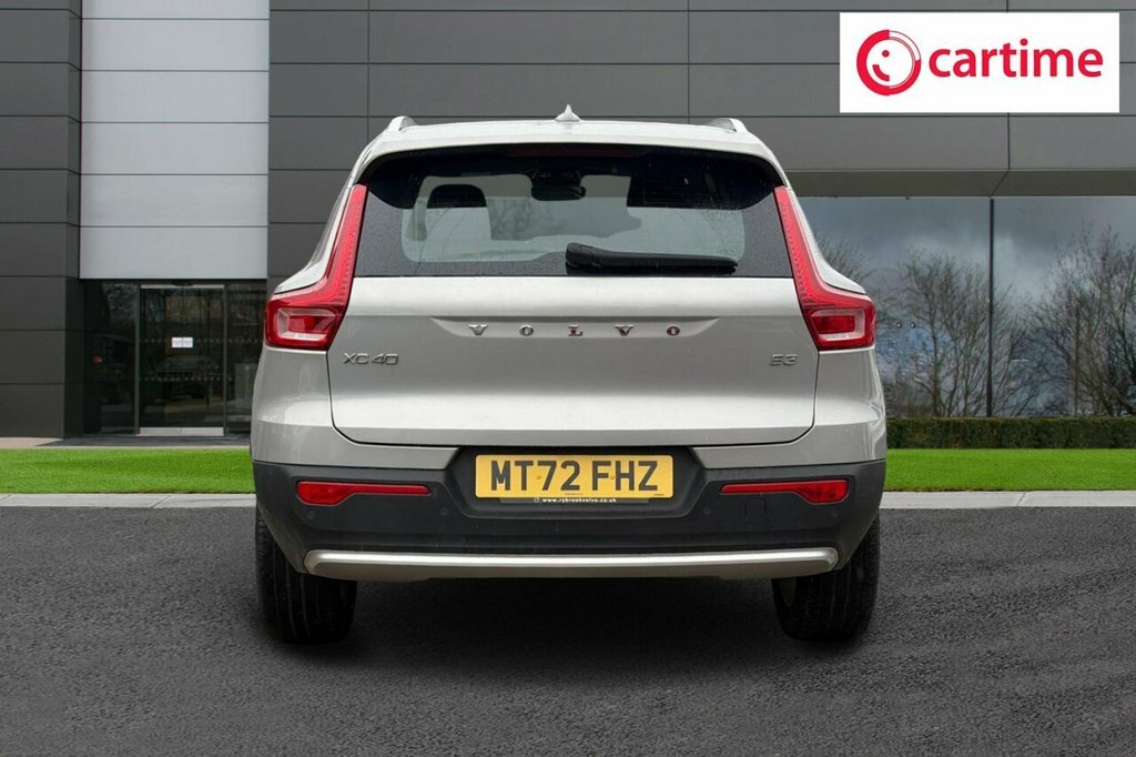 Volvo XC40 2L Core MT72FHZ Silver #5