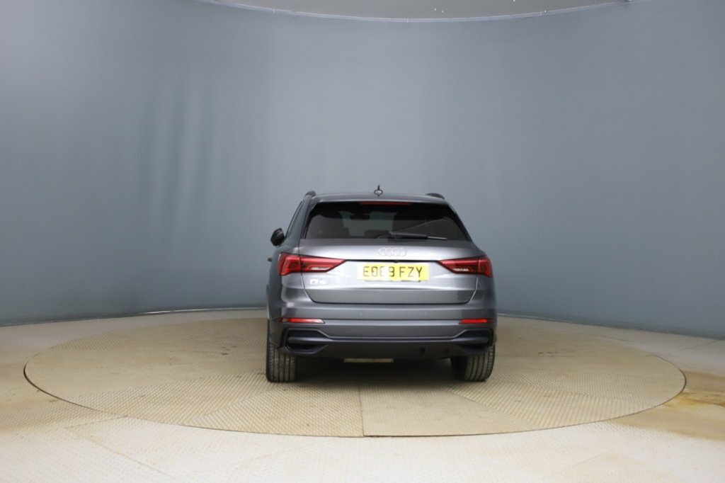 Audi Q3 2L Vorsprung EO69FZY Grey #2