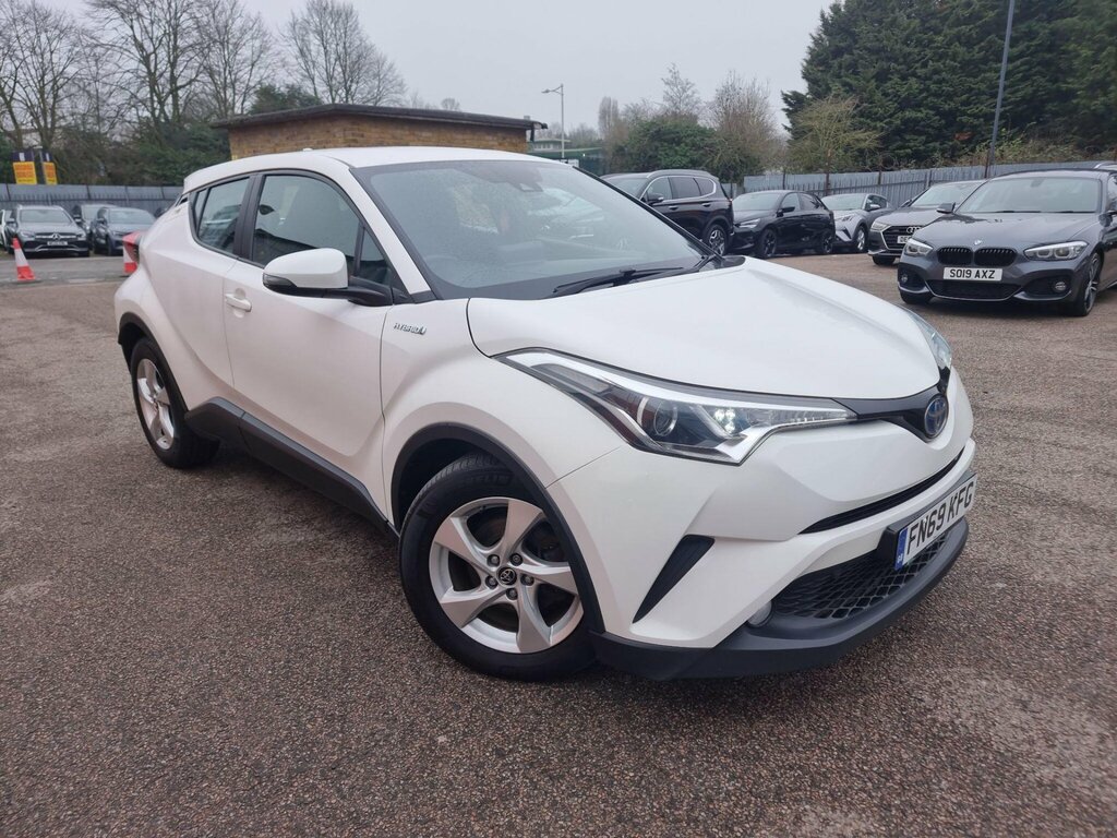 Toyota C-Hr 1.8 Vvt-h Icon Cvt Euro 6 Ss White