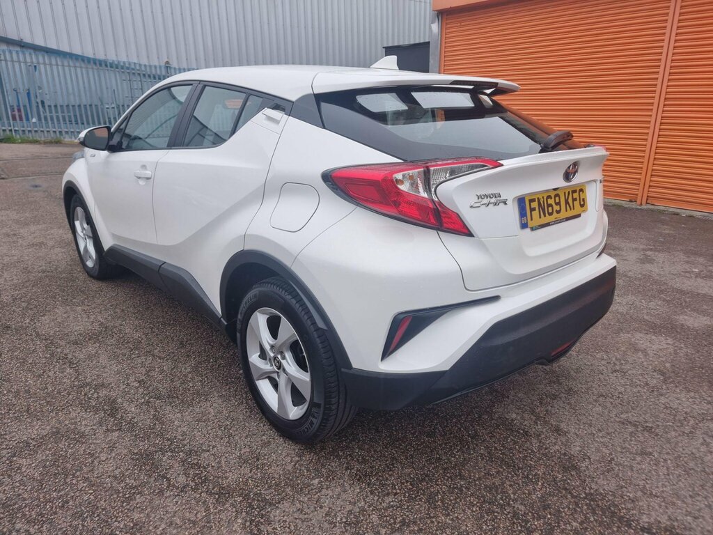 Toyota C-Hr 1.8 Vvt-h Icon Cvt Euro 6 Ss FN69KFG White #6