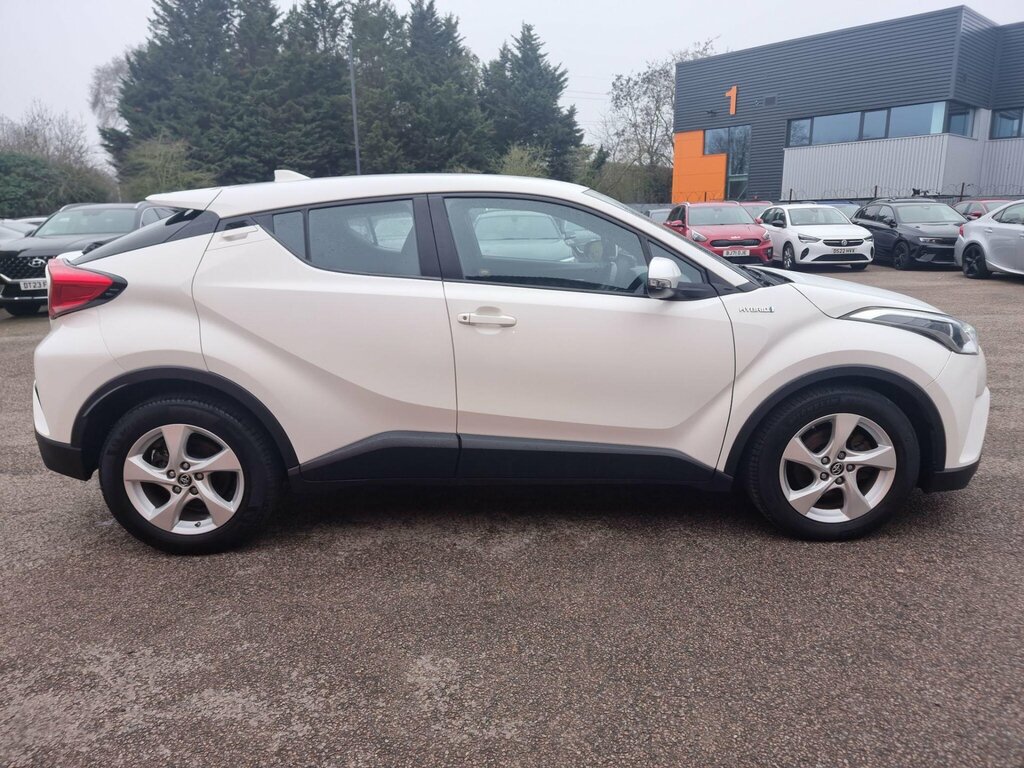 Toyota C-Hr 1.8 Vvt-h Icon Cvt Euro 6 Ss FN69KFG White #3