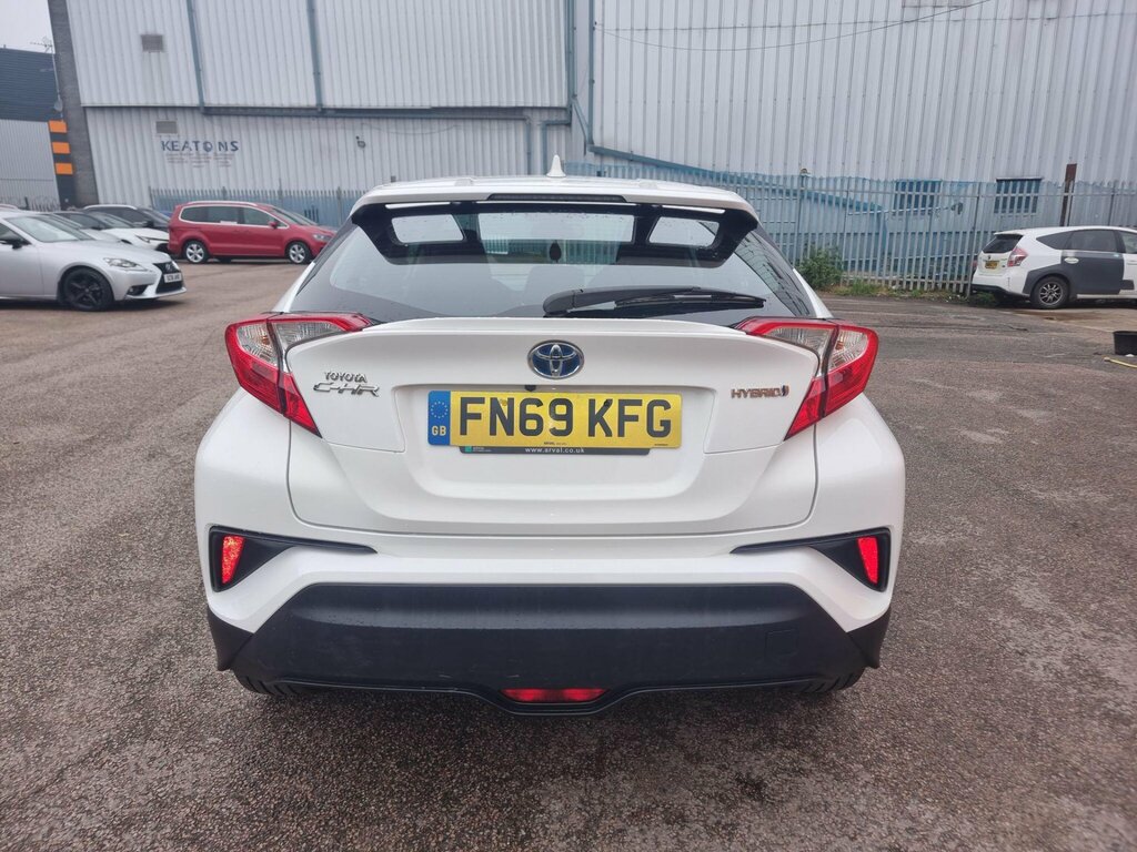 Toyota C-Hr 1.8 Vvt-h Icon Cvt Euro 6 Ss FN69KFG White #5