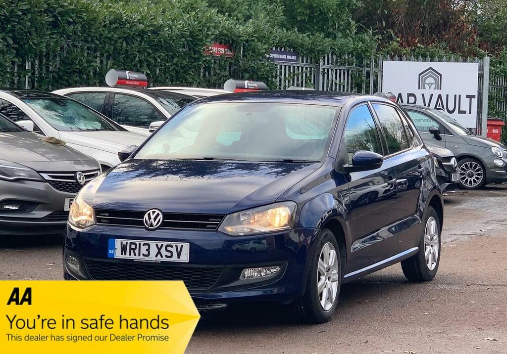 Volkswagen Polo Hatchback 1.2 Match Euro 5 201313 Blue