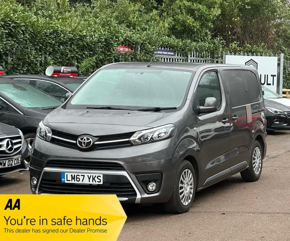 Toyota PROACE Panel Van 1.6D Comfort Compact Panel Van Swb Euro Grey