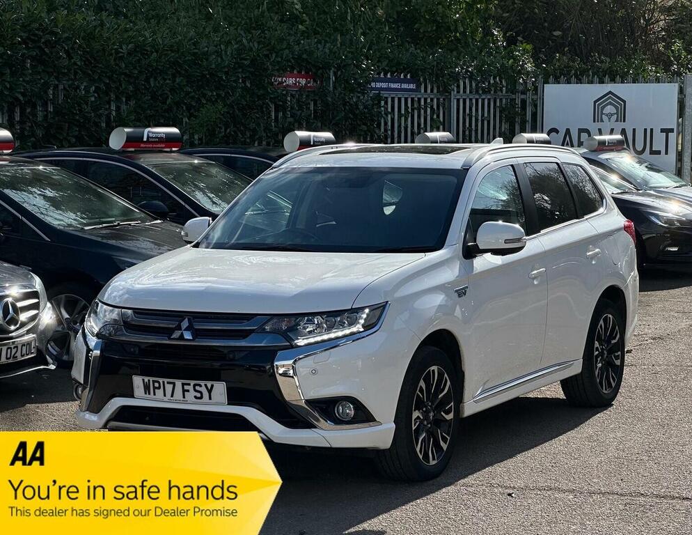 Mitsubishi Outlander Suv 2.0H 12Kwh Gx4hs Cvt 4Wd Euro 6 Ss 201 White