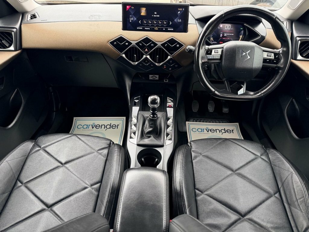 DS DS 3 Crossback 1.5L Prestige Black #3