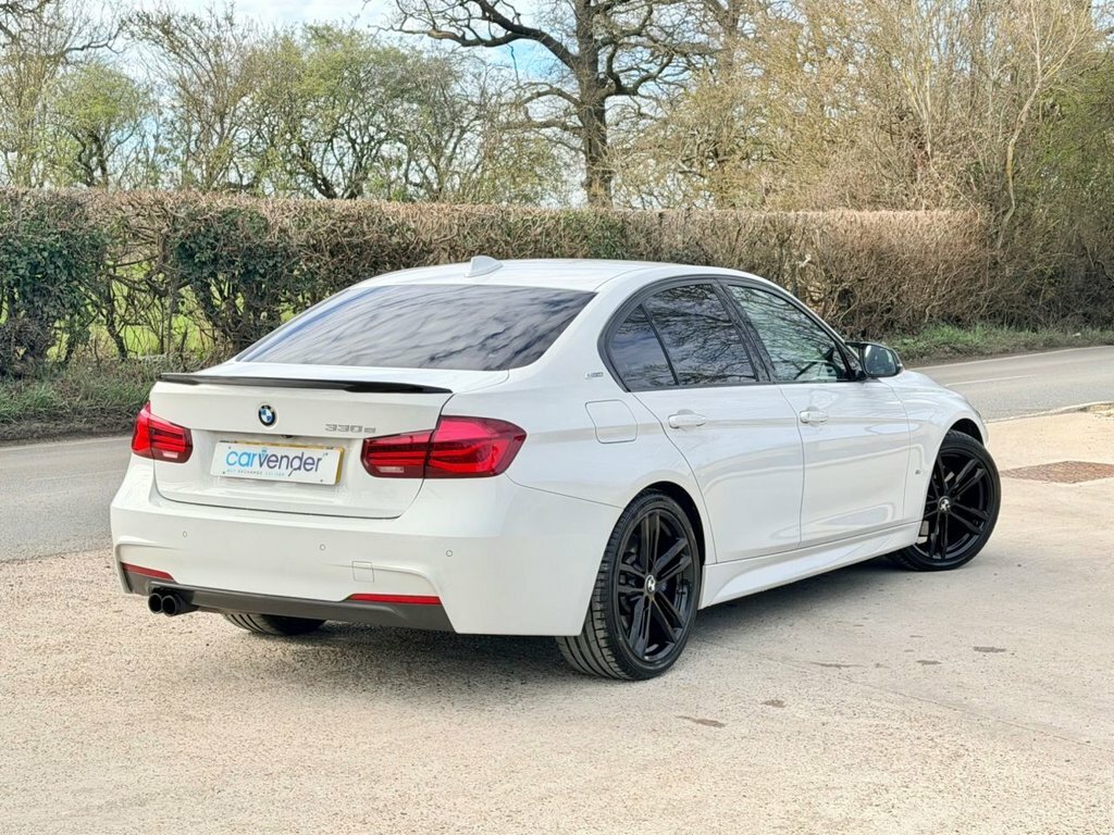 BMW 3 Series 2L M Sport Shadow Edition White #3