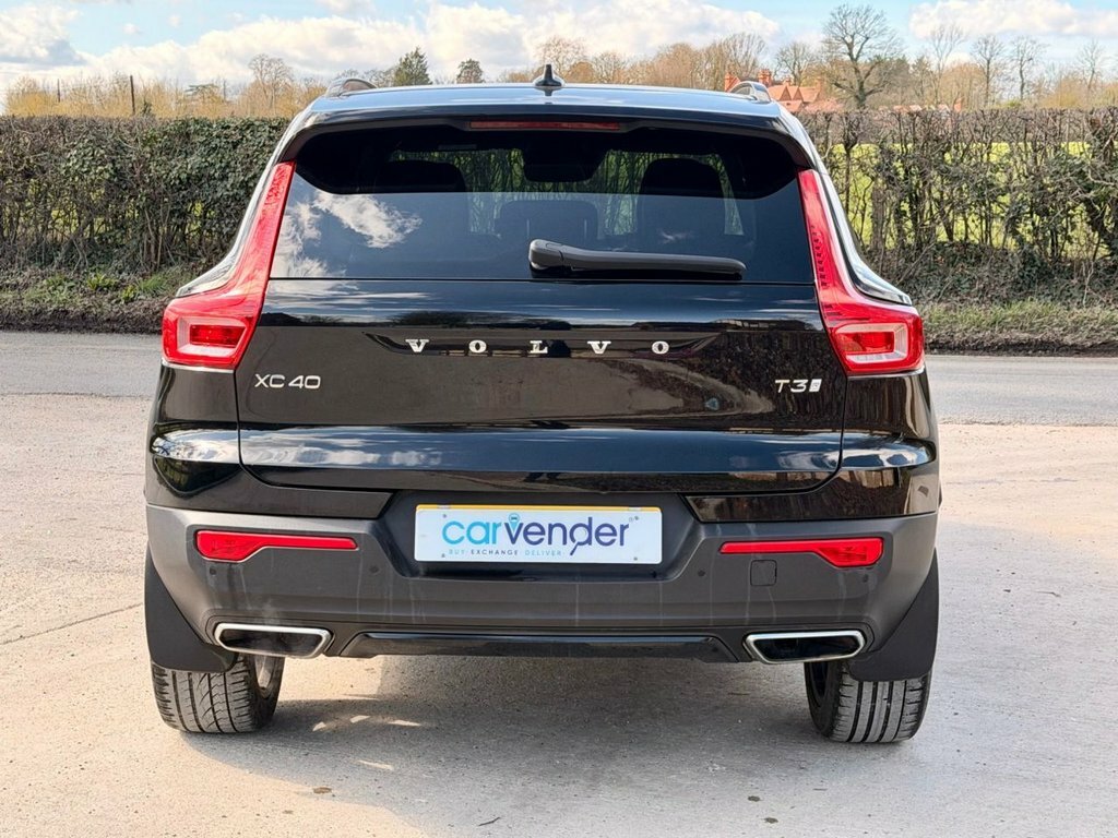 Volvo XC40 1.5L R-design Pro SA19KTN Black #4