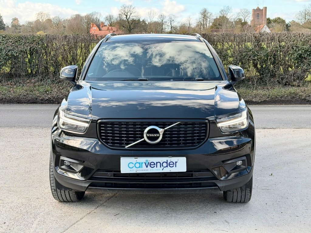 Volvo XC40 1.5L R-design Pro SA19KTN Black #3