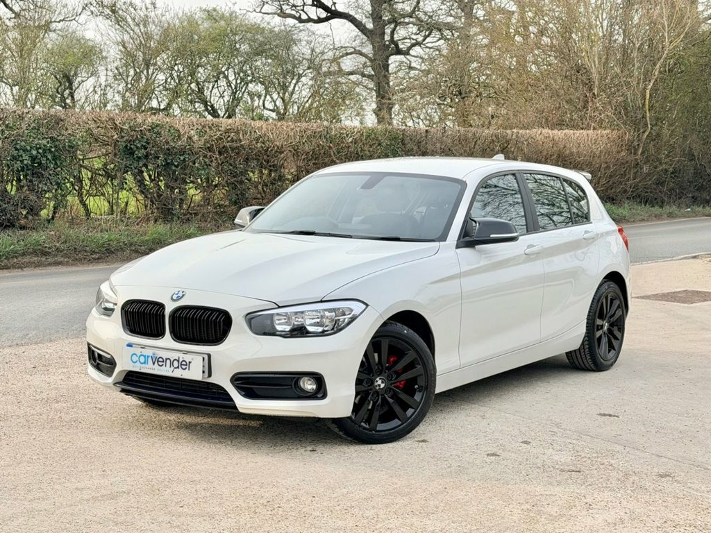 BMW 1 Series 2L Sport White #2