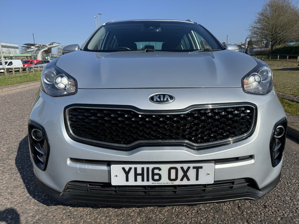 Kia Sportage 1.7 Crdi 2 2016 YH16OXT Silver