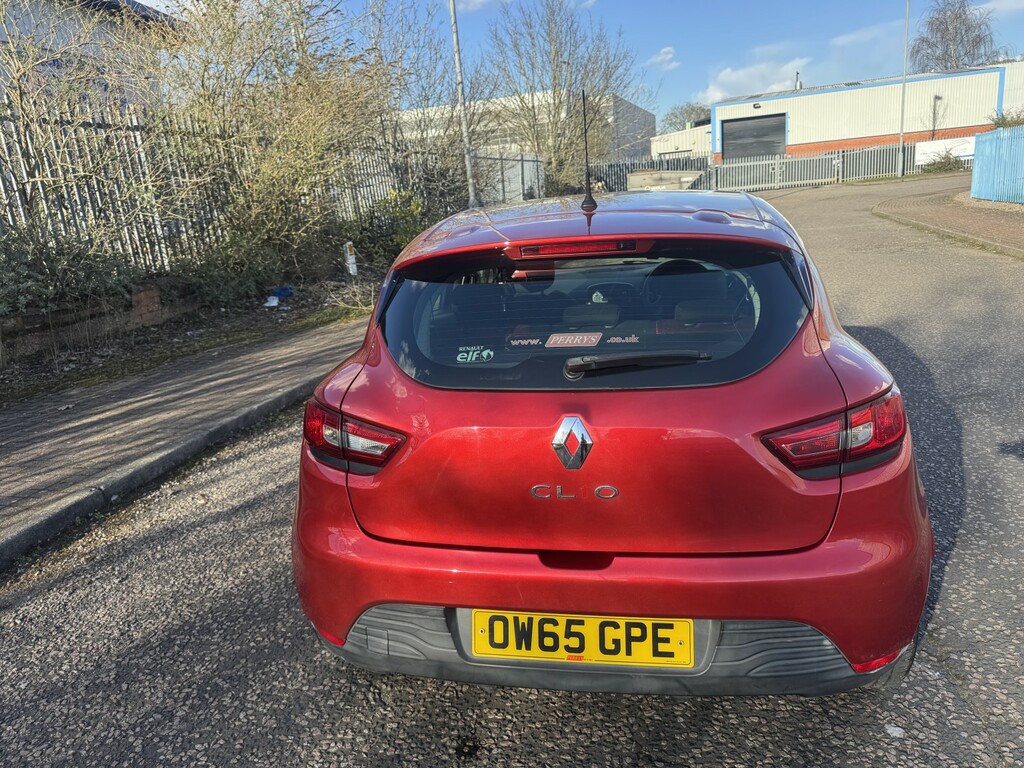Renault Clio 1.2 Play 1.2 16V 75 2016 OW65GPE Red #6