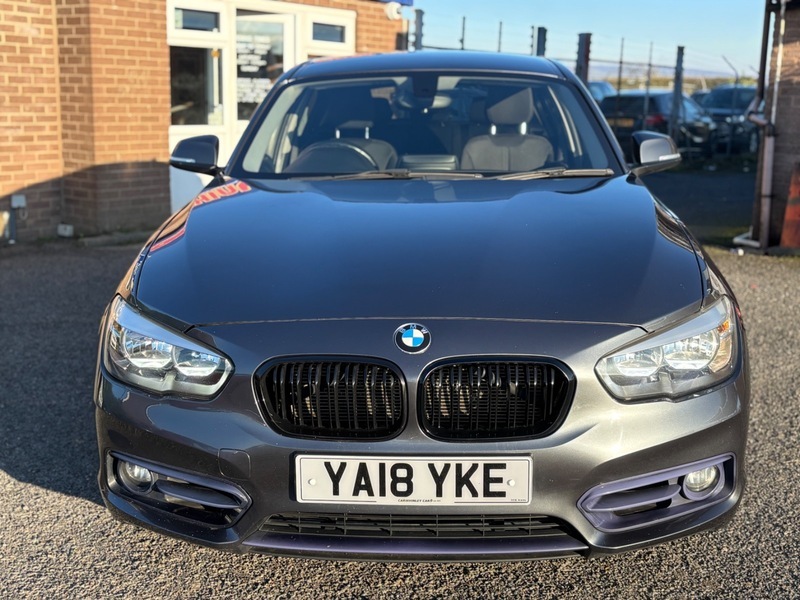 BMW 1 Series 118D Sport 2.0 YA18YKE Grey #2