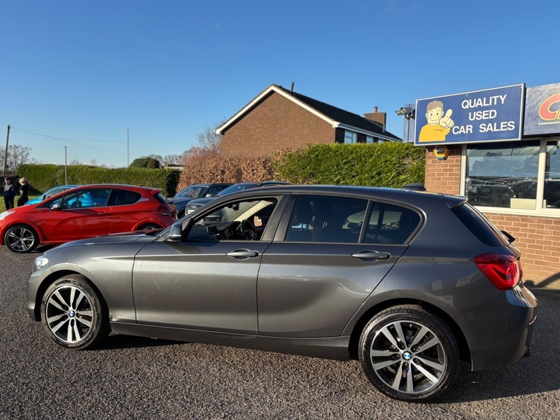 BMW 1 Series 118D Sport 2.0 YA18YKE Grey #6
