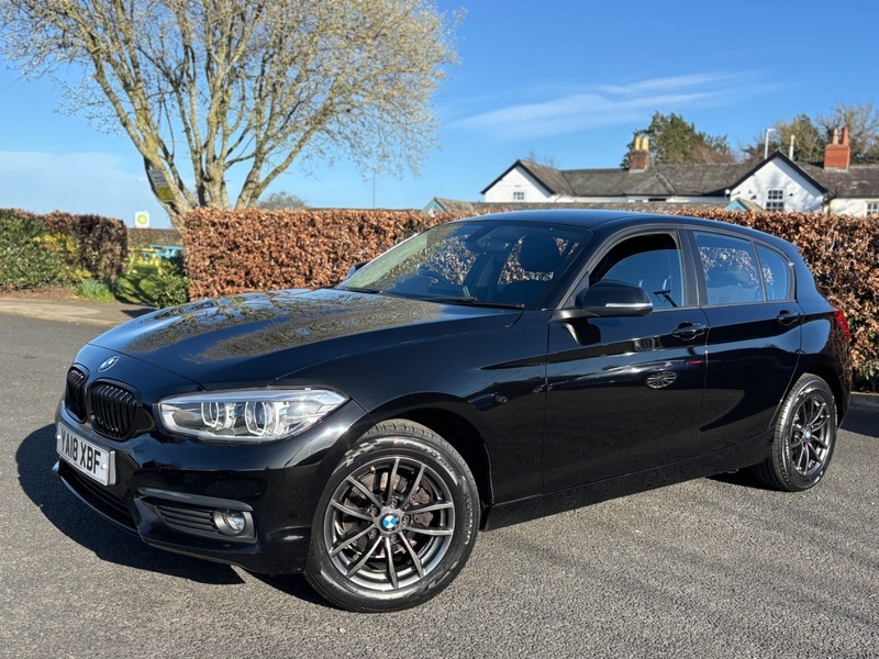 BMW 1 Series 116D Se Business YA18XBF Black #3