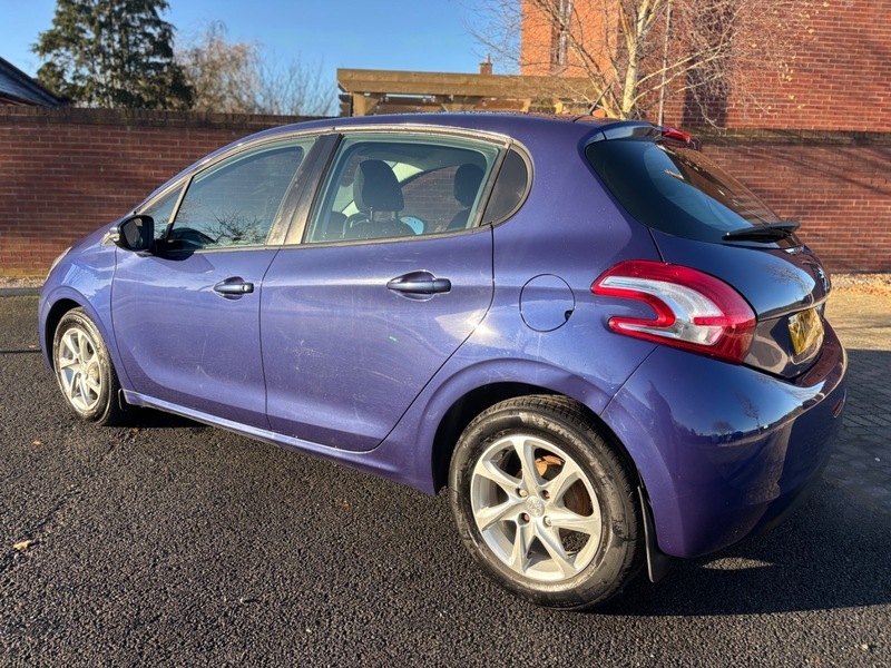 Peugeot 208 Hdi Active PO63EDR Blue #5