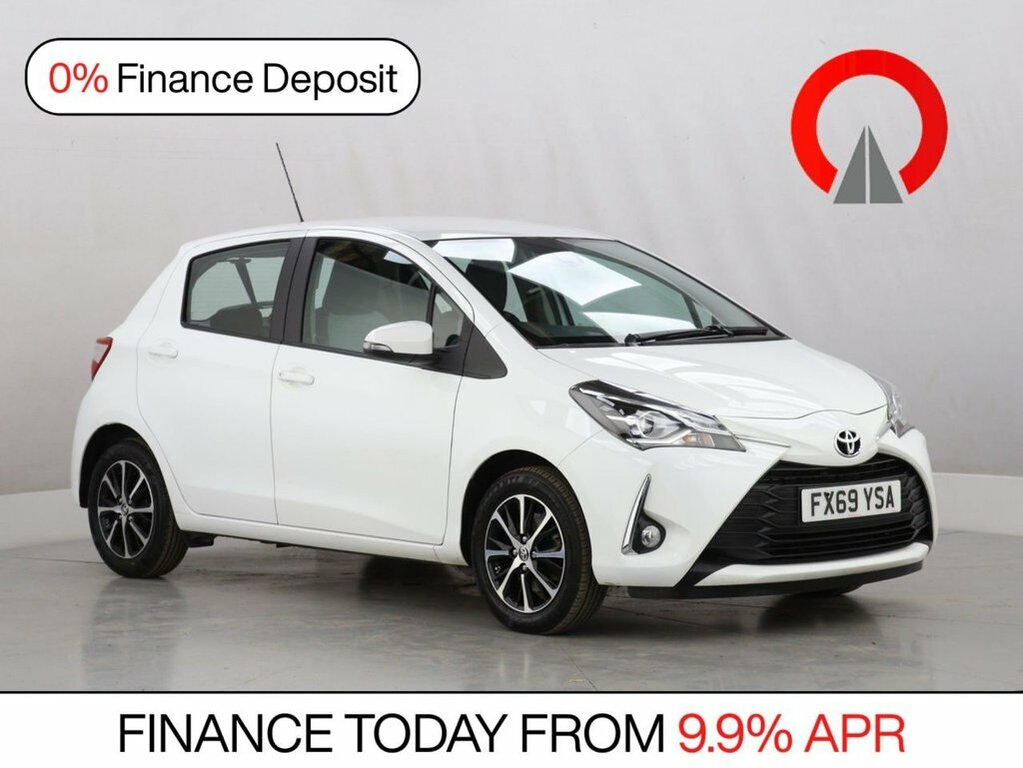 Toyota Yaris 1L Icon Tech White
