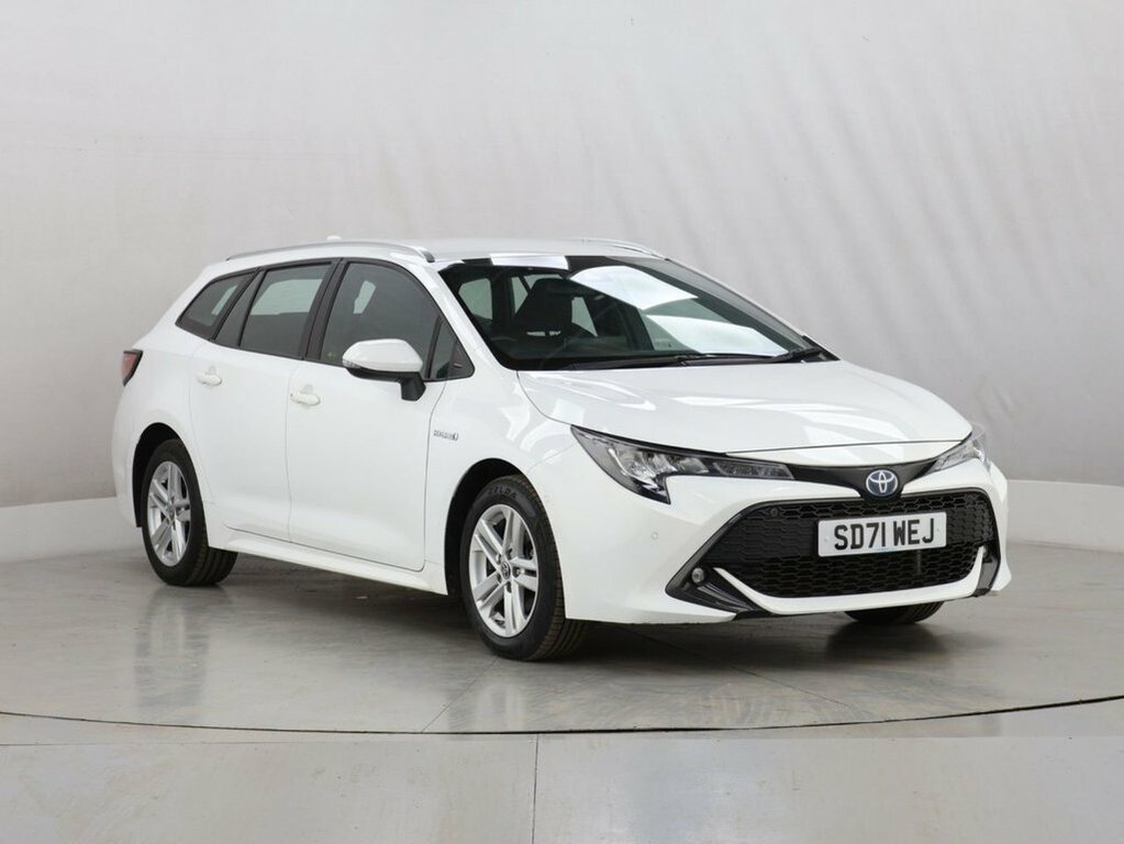 Toyota Corolla 1.8L Icon Tech White