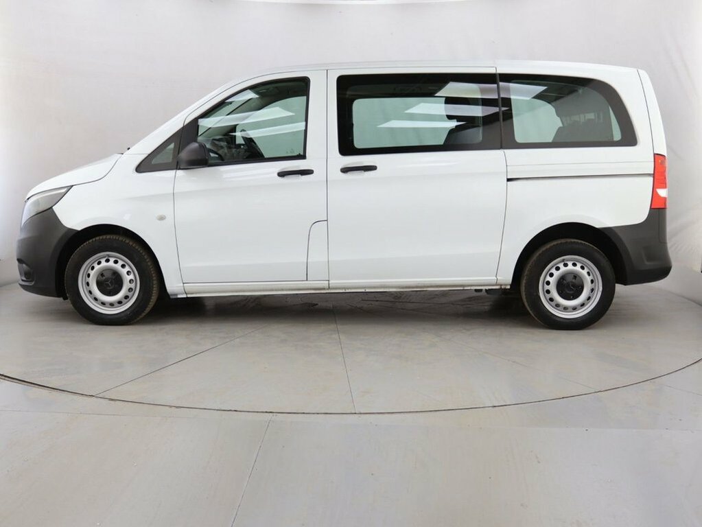 Mercedes-Benz Vito 2L Pro White #4