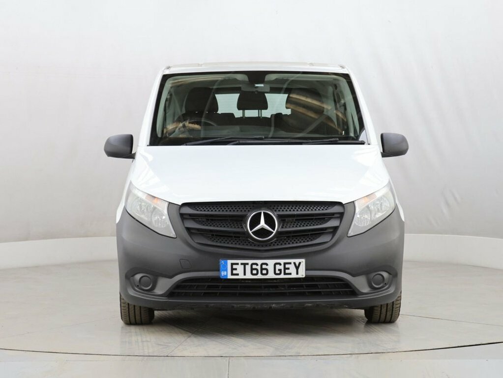 Mercedes-Benz Vito 2L Pro White #2
