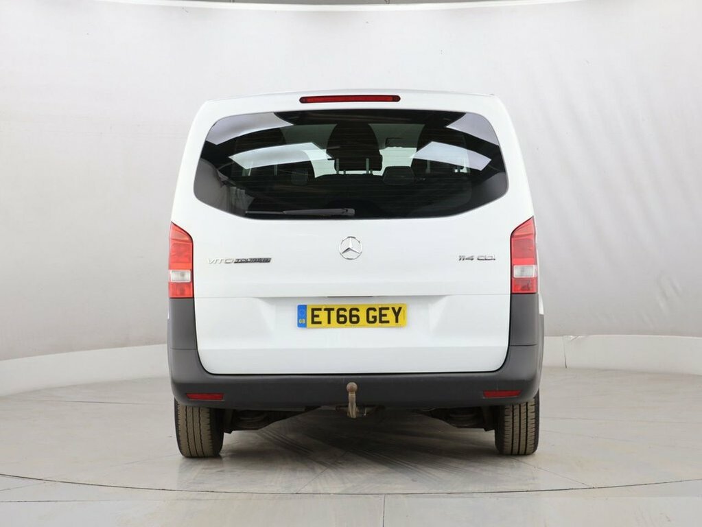 Mercedes-Benz Vito 2L Pro White #6