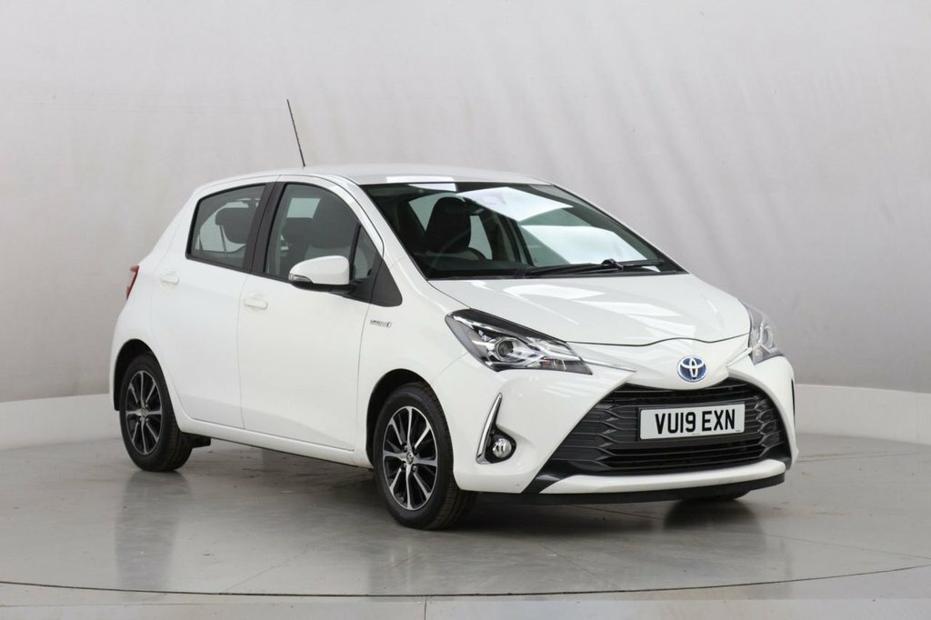 Toyota Yaris 1L Icon Tech VU19EXN White #2