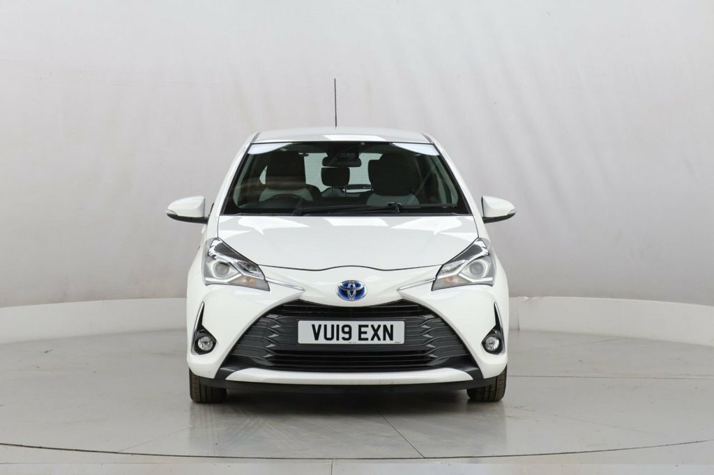 Toyota Yaris 1L Icon Tech VU19EXN White #3