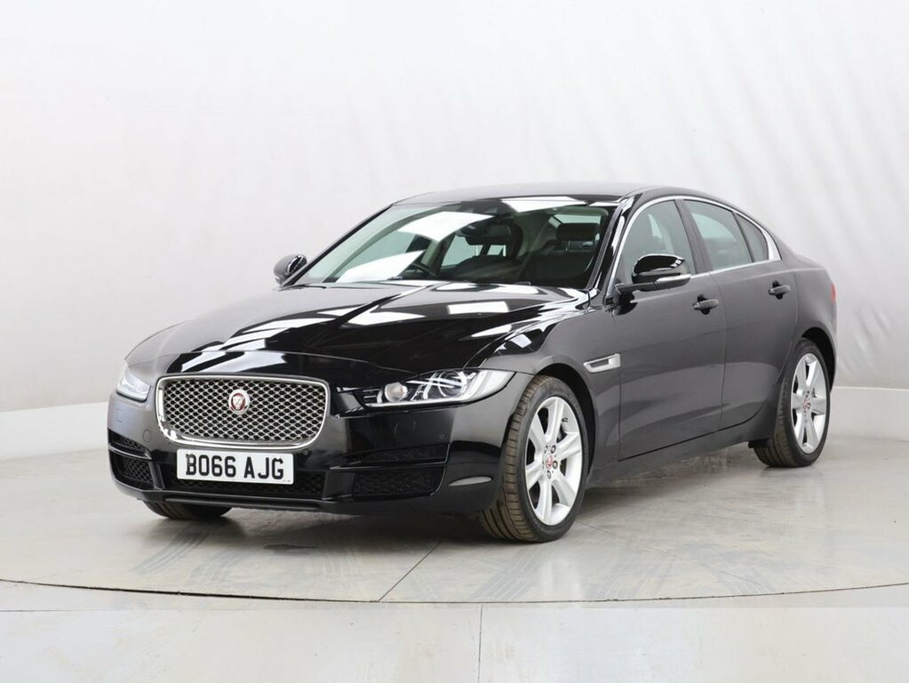 Jaguar XE 2L Portfolio BO66AJG Black #3