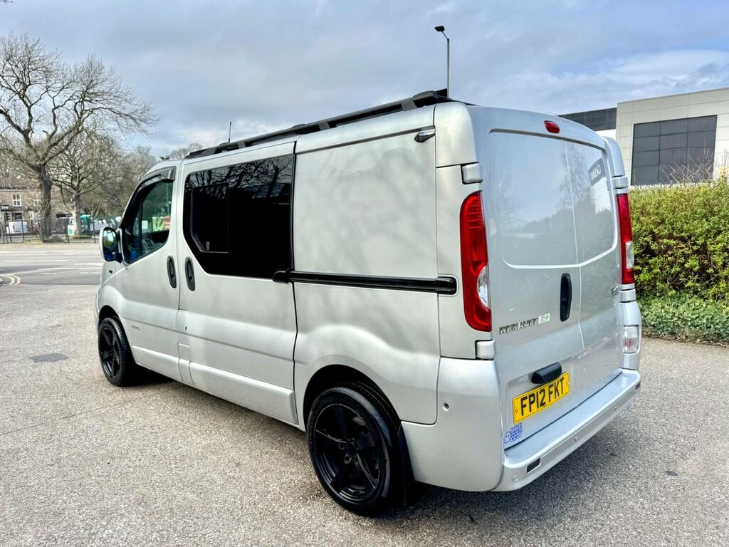 Renault Trafic Panel Van 2.0 Dci Sl27 Eco Sport Day Van Camper Silver #2