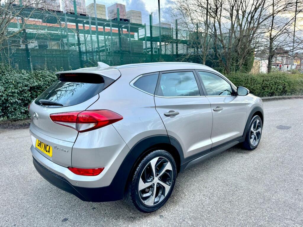 Hyundai Tucson Suv 1.7 Crdi Blue Drive Sport Edition Euro 6 Ss GN17NCA Beige #4