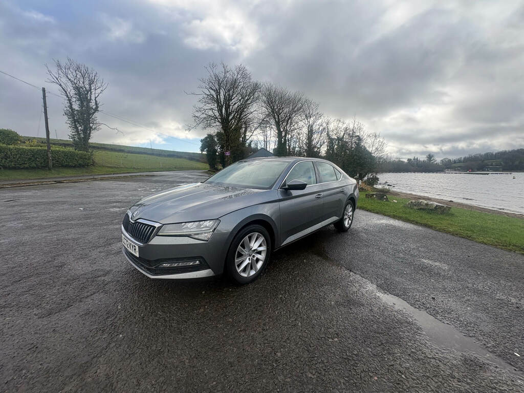 Skoda Superb 2.0 Tdi Cr Se Dsg Grey