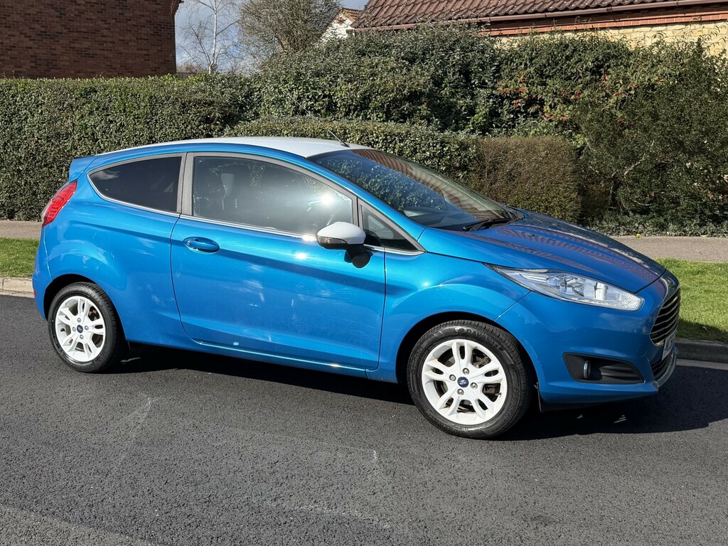 Ford Fiesta 1.3 Zetec Blue Edition 201766 MC66FUJ Blue #2